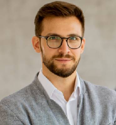 httpselements.envato.comhandsome-young-business-man-standing-confident-in-Q3UW35R.jpg